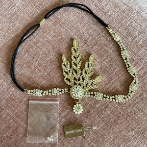 Babeyond Art Deco 1920's Flapper Leaf Medallion Pearl Headpiece Headband